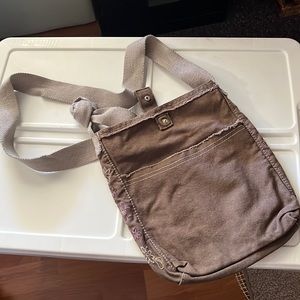Crossbody purse